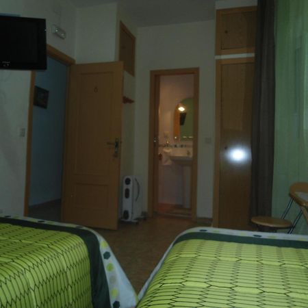 Hostal Florida Мадрид Екстер'єр фото