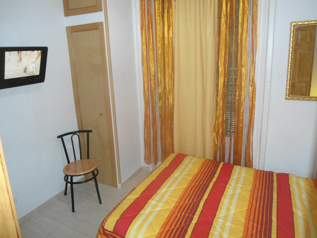 Hostal Florida Мадрид Екстер'єр фото