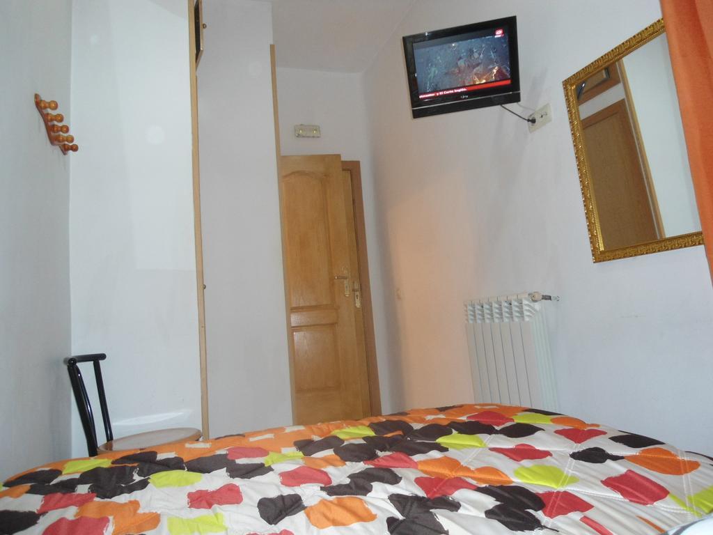 Hostal Florida Мадрид Екстер'єр фото