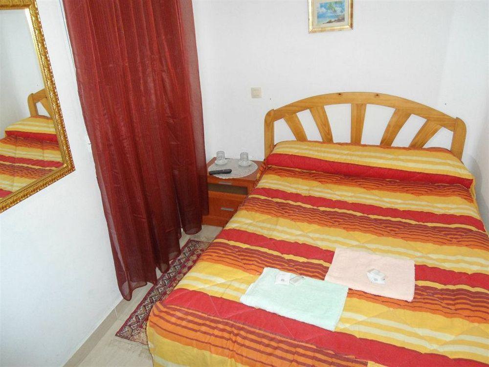 Hostal Florida Мадрид Екстер'єр фото