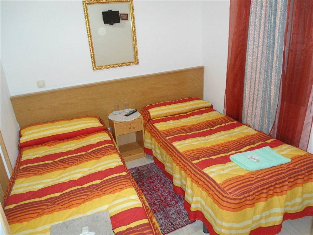 Hostal Florida Мадрид Екстер'єр фото