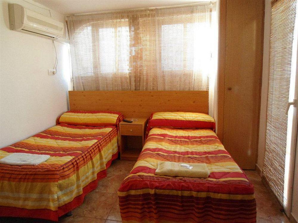 Hostal Florida Мадрид Екстер'єр фото
