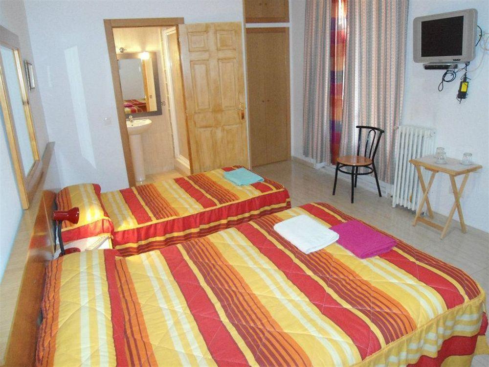 Hostal Florida Мадрид Екстер'єр фото