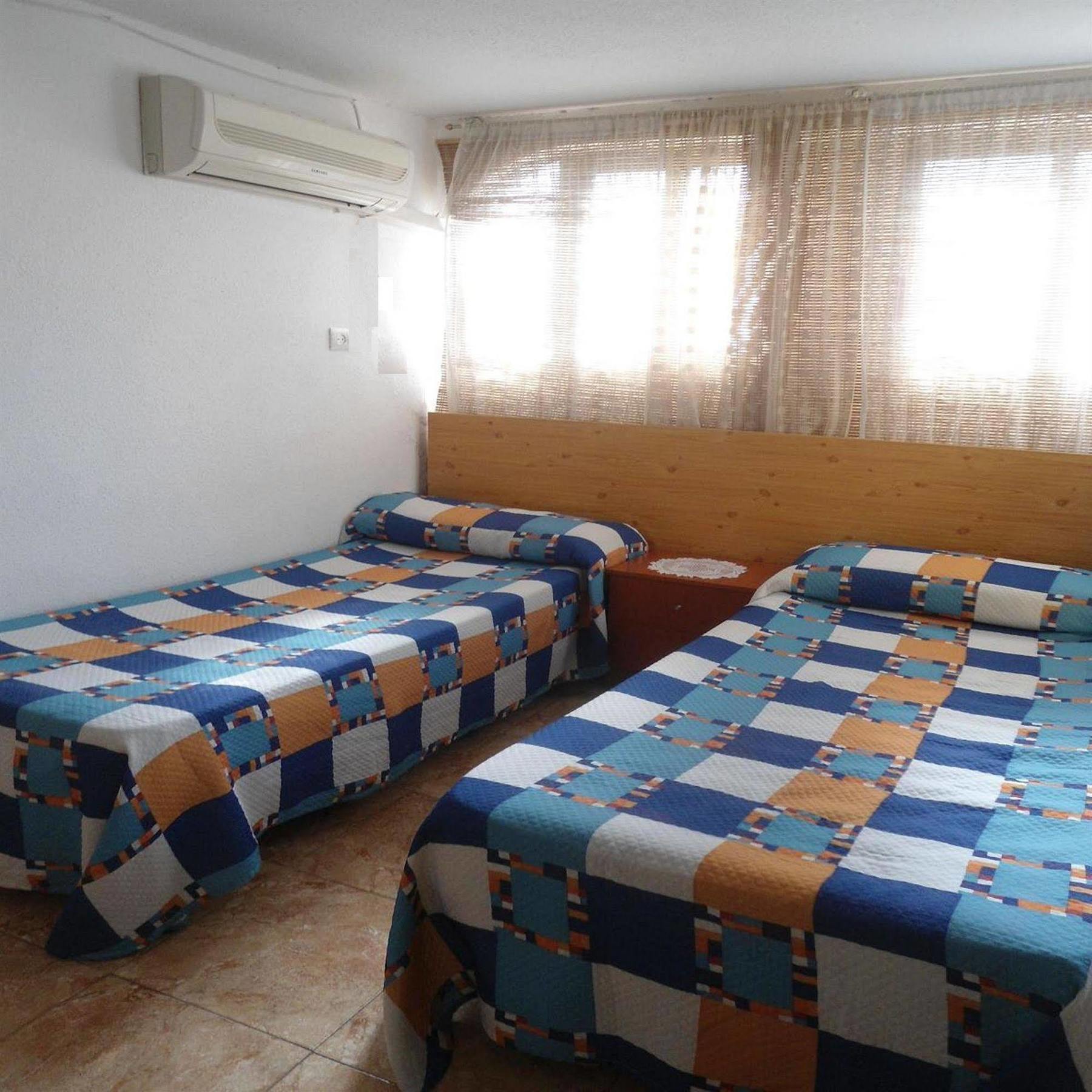 Hostal Florida Мадрид Екстер'єр фото